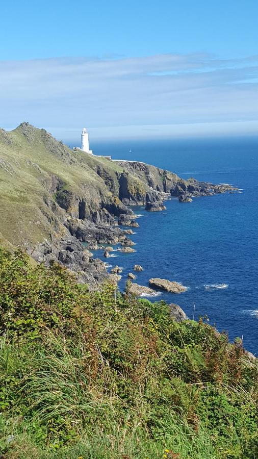 Sunnydaze-Detached Chalet With 2 Bedrooms And 2 Bathrooms And Private Parking Outside Door Dartmouth Extérieur photo